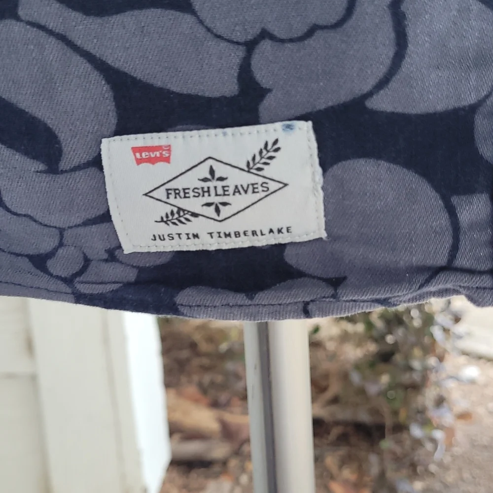 LEVIS x Justin Timberlake Fresh Leaves Floral Sz L Short‎ Sleeve Hawaiian Shirt